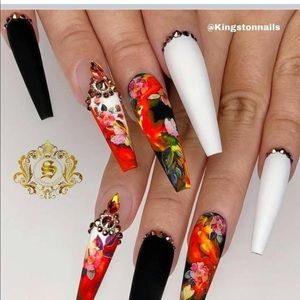 Meet your Posher, Renee